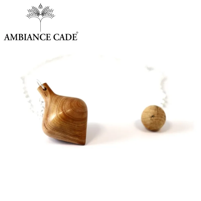 Pendule en bois de cade sauvage